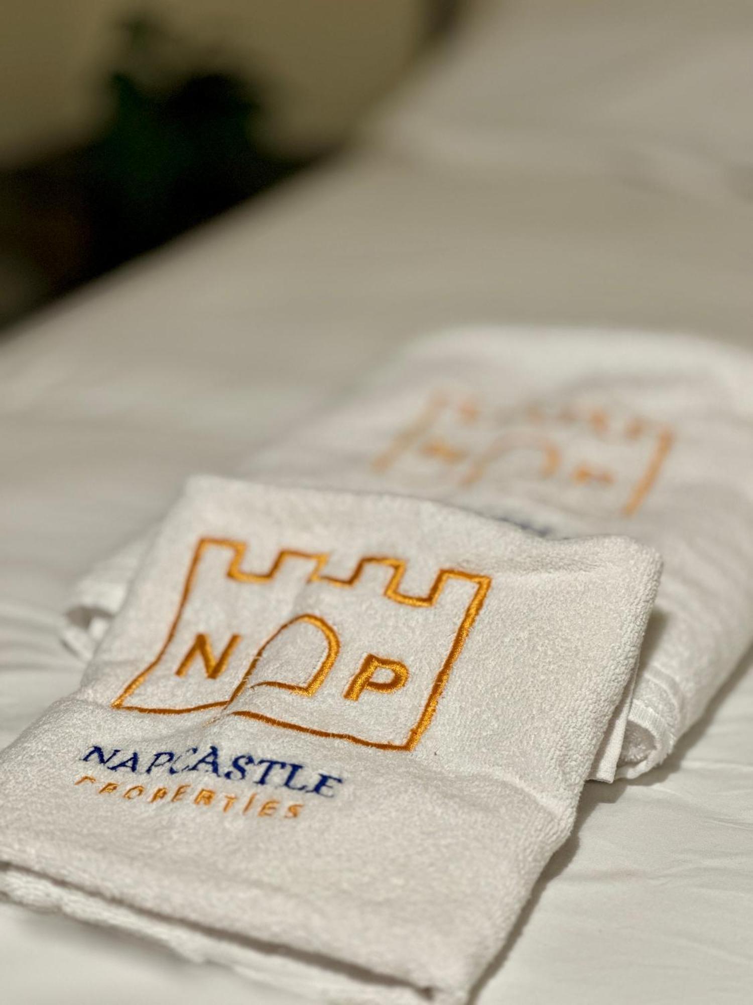 Napcastle Caledonian Park Hotel Лондон Екстериор снимка
