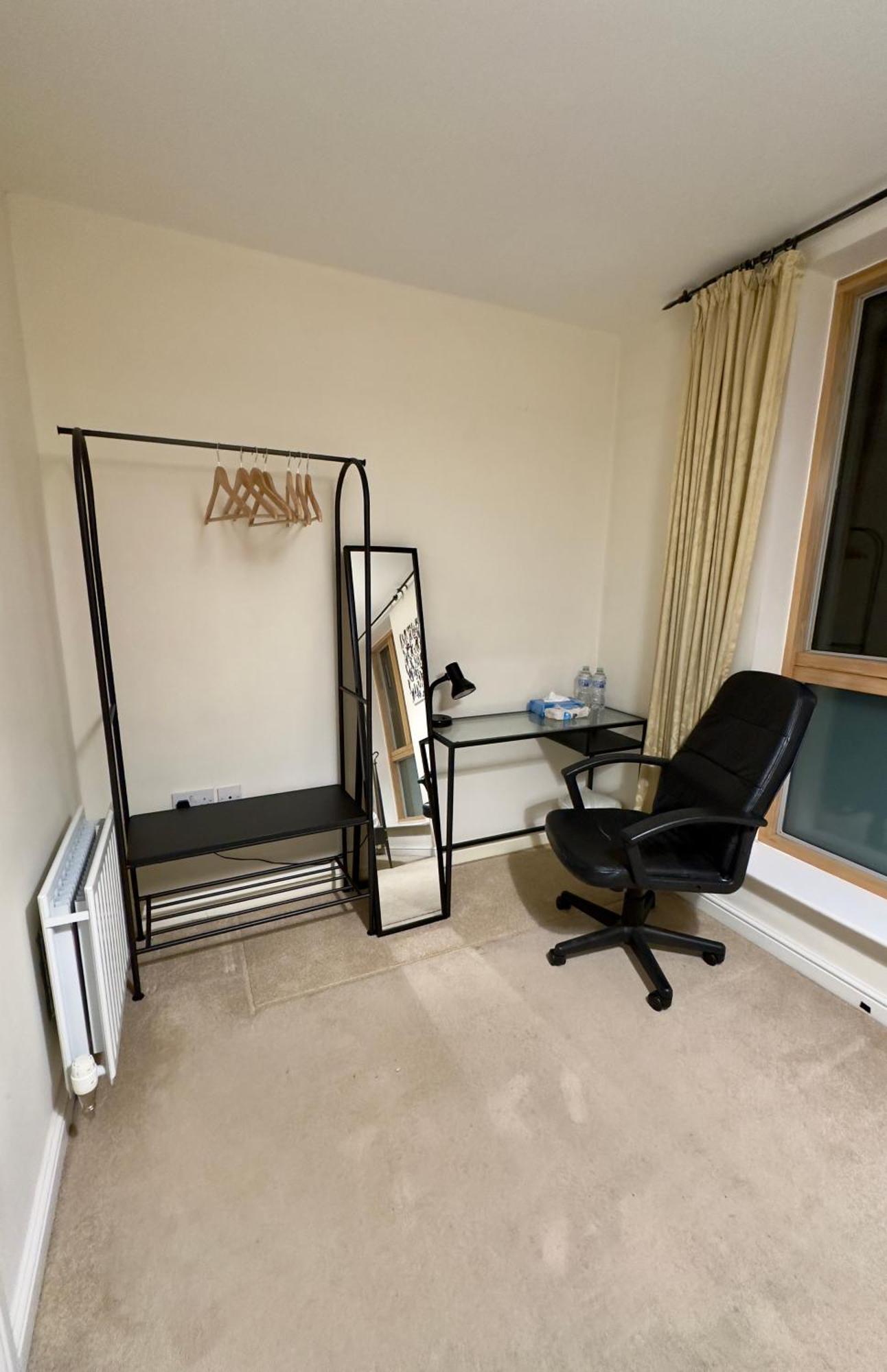 Napcastle Caledonian Park Hotel Лондон Екстериор снимка