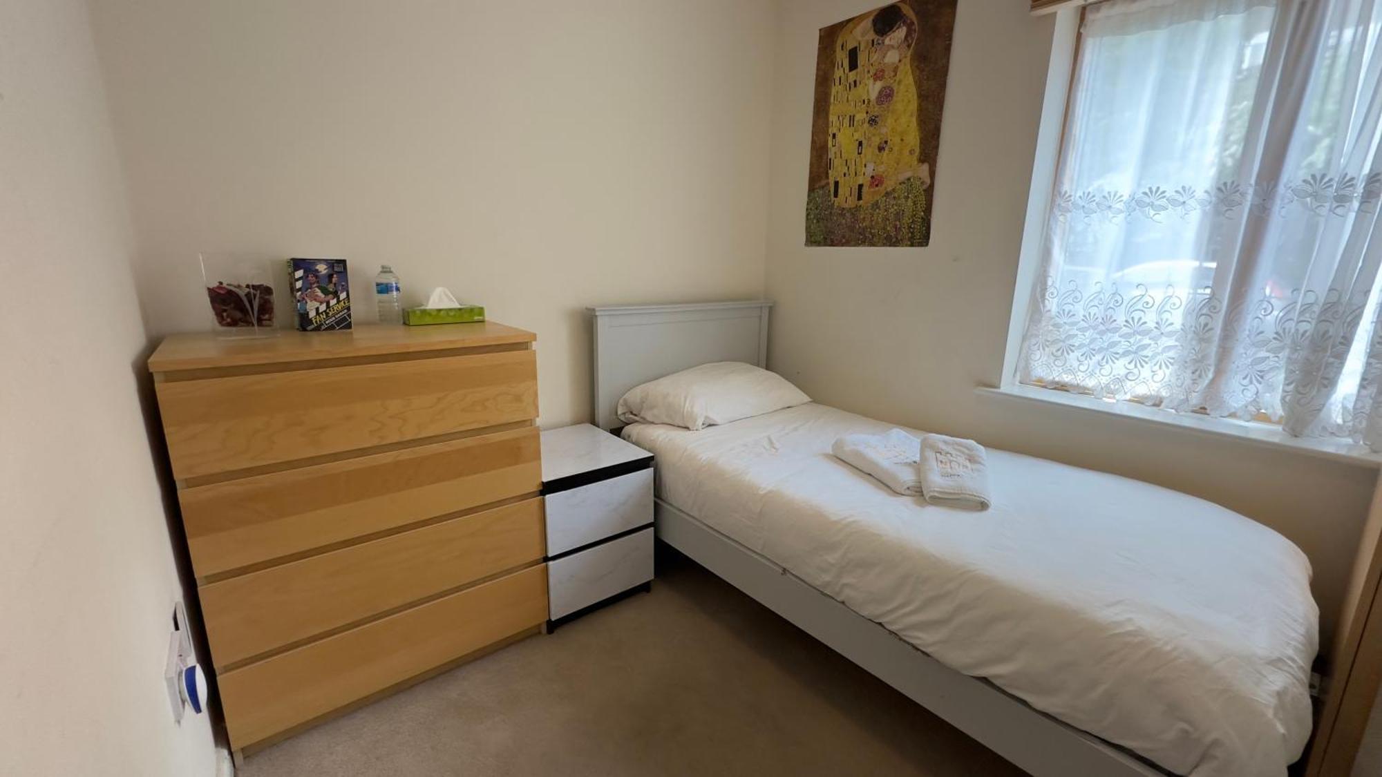 Napcastle Caledonian Park Hotel Лондон Екстериор снимка