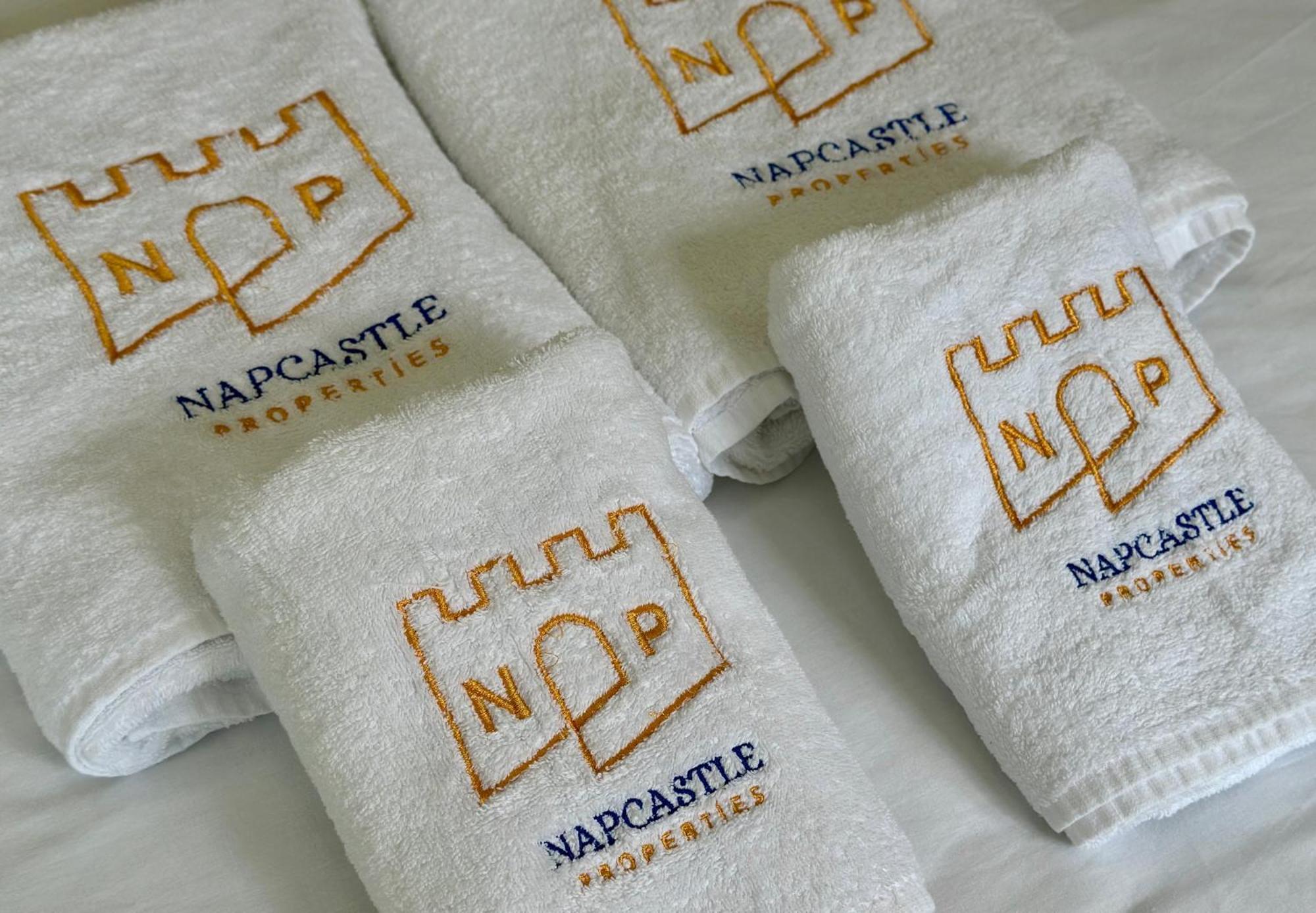 Napcastle Caledonian Park Hotel Лондон Екстериор снимка